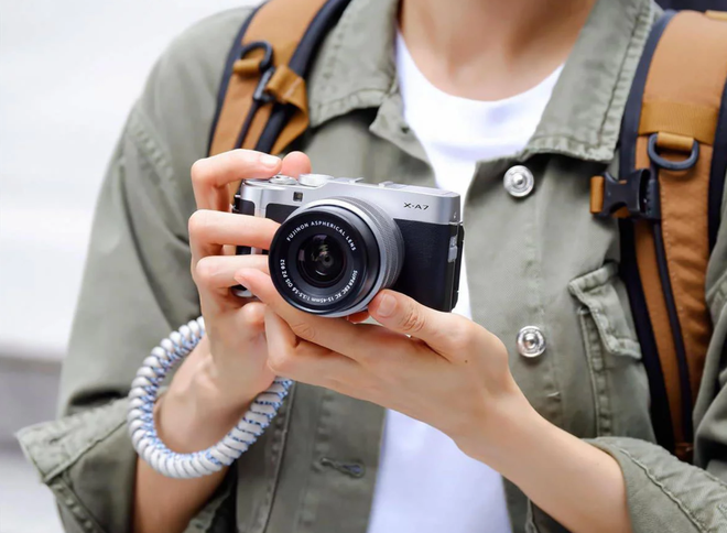 Fujifilm công bố máy ảnh không gương lật X-A7: Ngàm X-mount, giá rẻ chỉ 700 USD - Ảnh 2.