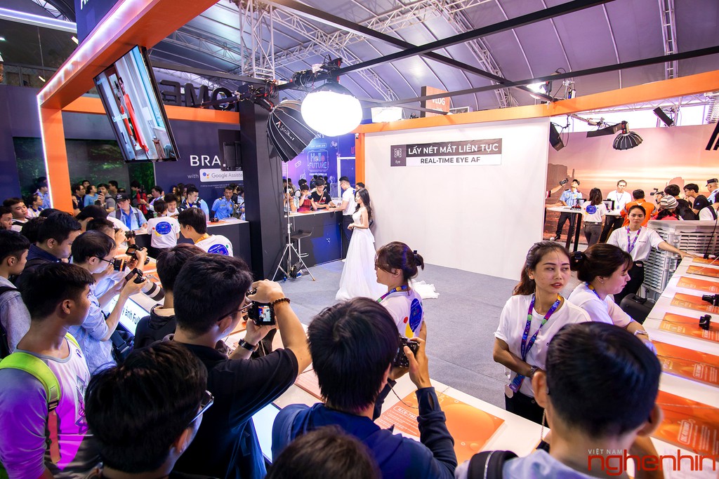 Toàn cảnh Sony Show 2019 tại TP.HCM: trình làng nhiều công nghệ hiện đại chủ đề 'Chạm đến tương lai' ảnh 11