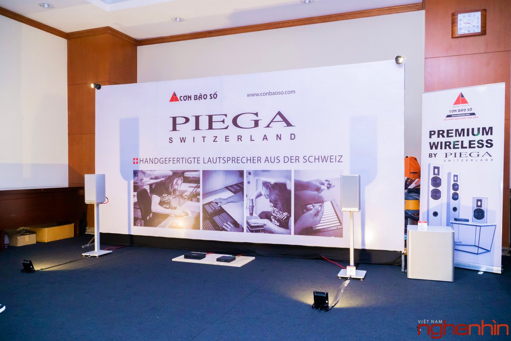 Cơn Bão Số mang luồng gió mới'Piega và Aretai' đến AV Show 2019 ảnh 1