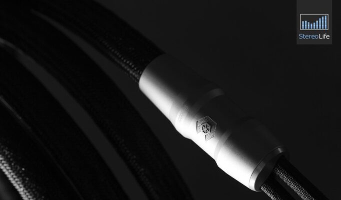 Kimber Kable Carbon Series: Trung tính & tự nhiên