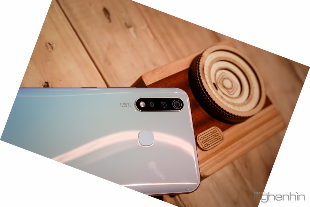 Khui hộp Vivo Y19: thiết kế trẻ trung, pin trâu, giá dễ chịu còn gì nữa? ảnh 7