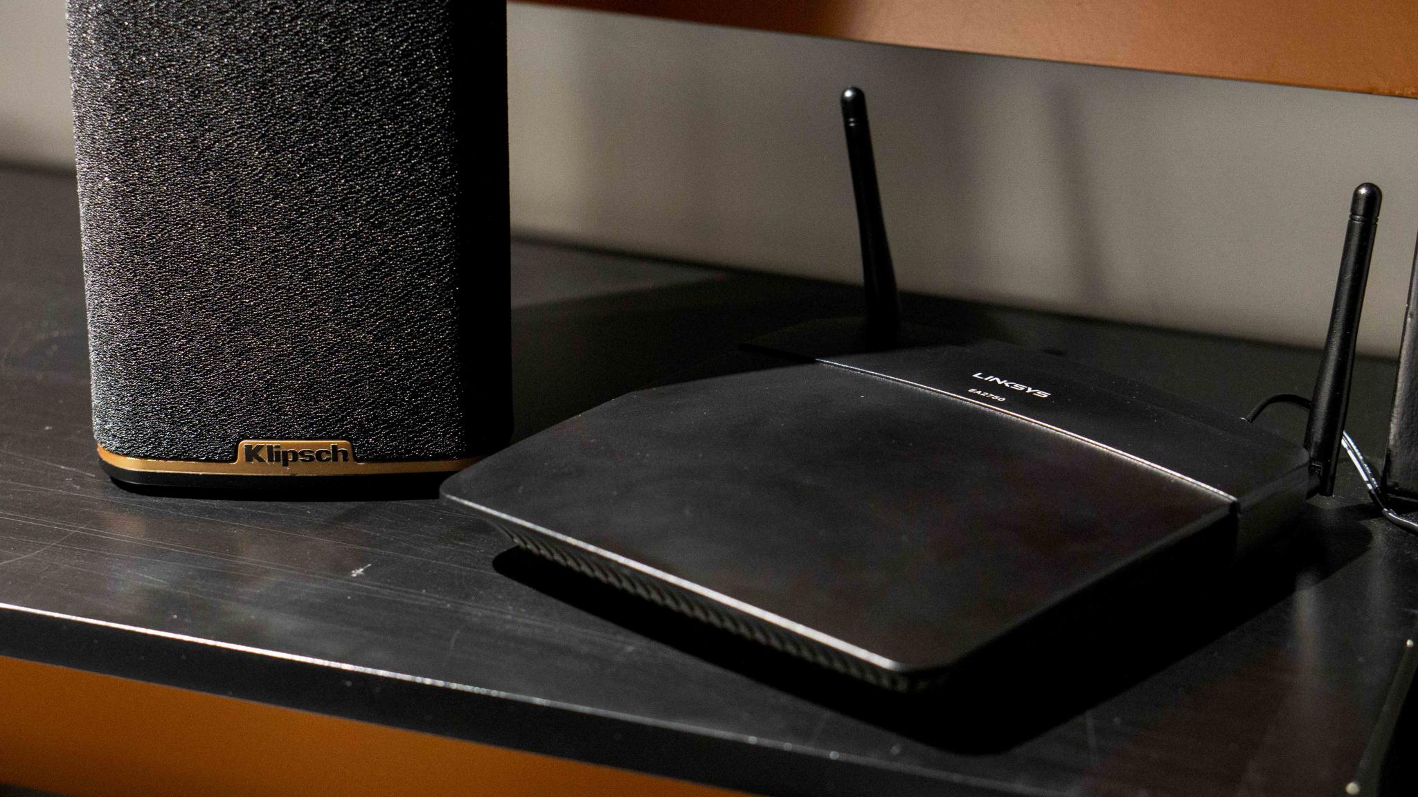 Router suitable with Klipsch stream
