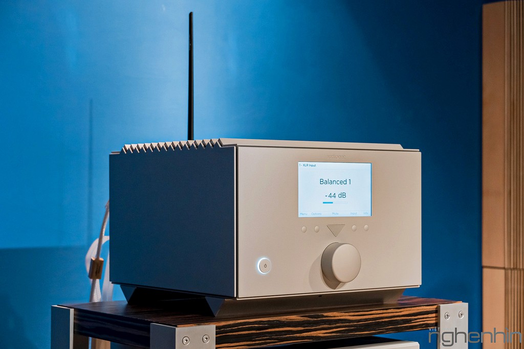 AudioNet Humboldt - Ampli tích hợp hạng nặng, cuốn người nghe bằng độ tĩnh và chất “đèn“ ảnh 1