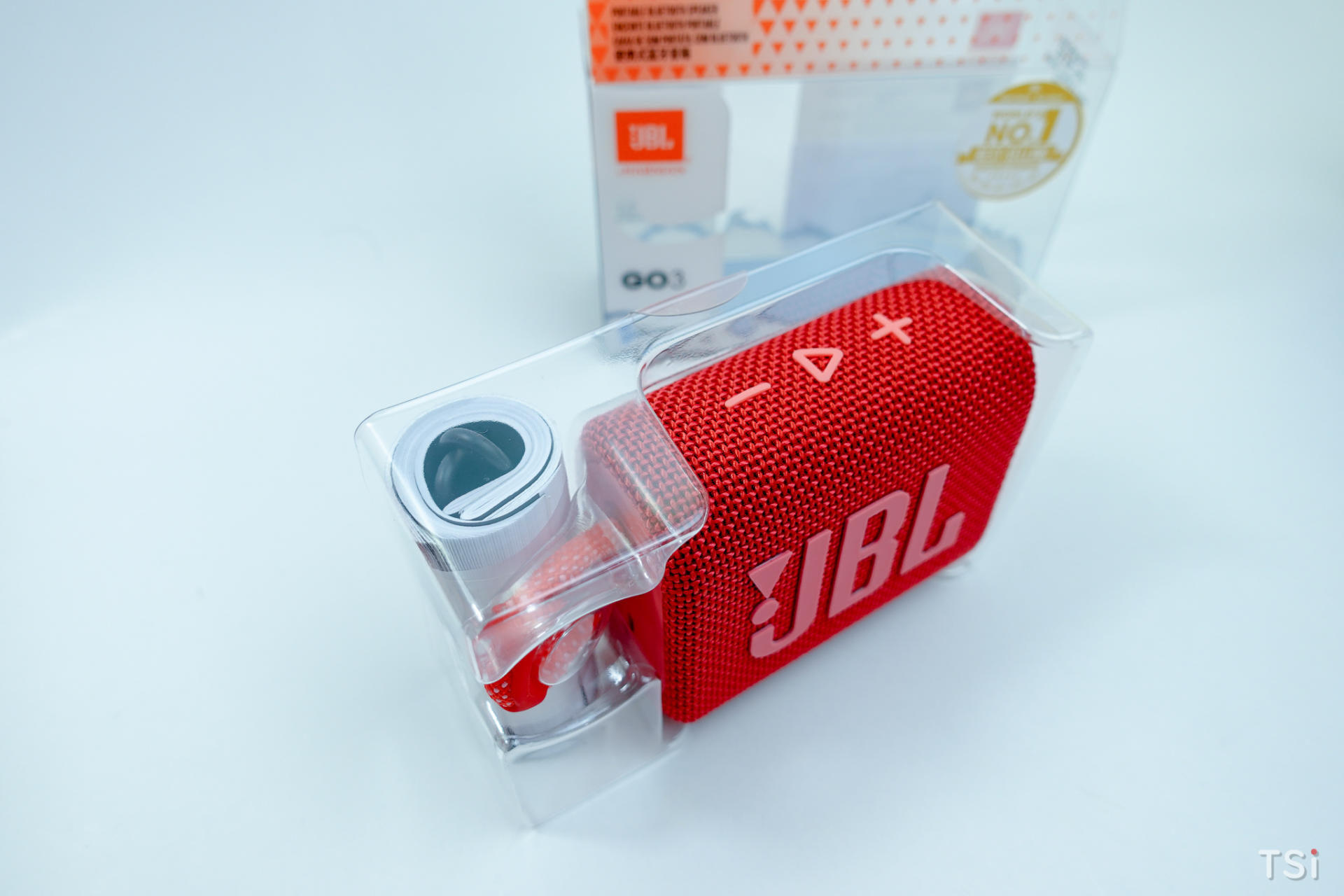 Mở hộp loa di động JBL Go 3: thiết kế chất, âm thanh đã