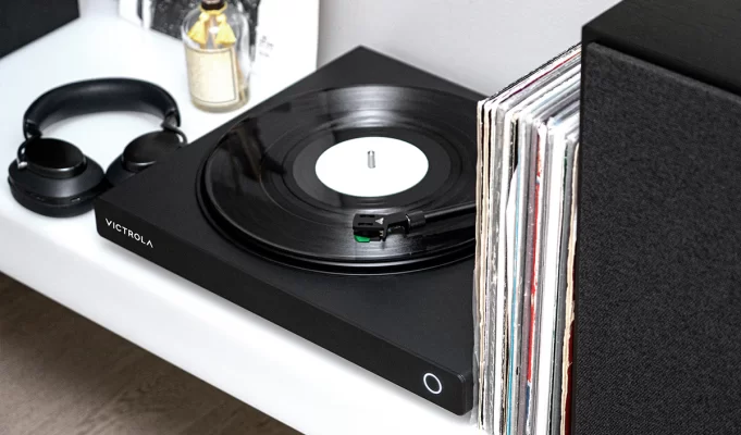 Victrola Hi-Res Onyx: Mâm đĩa than hoàn hảo cho người mới bắt đầu