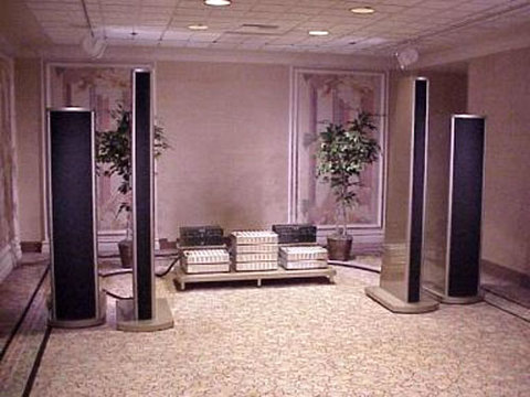 Loa ribbon thường có độ nhạy thấp. Ảnh: Hometheaterhifi.