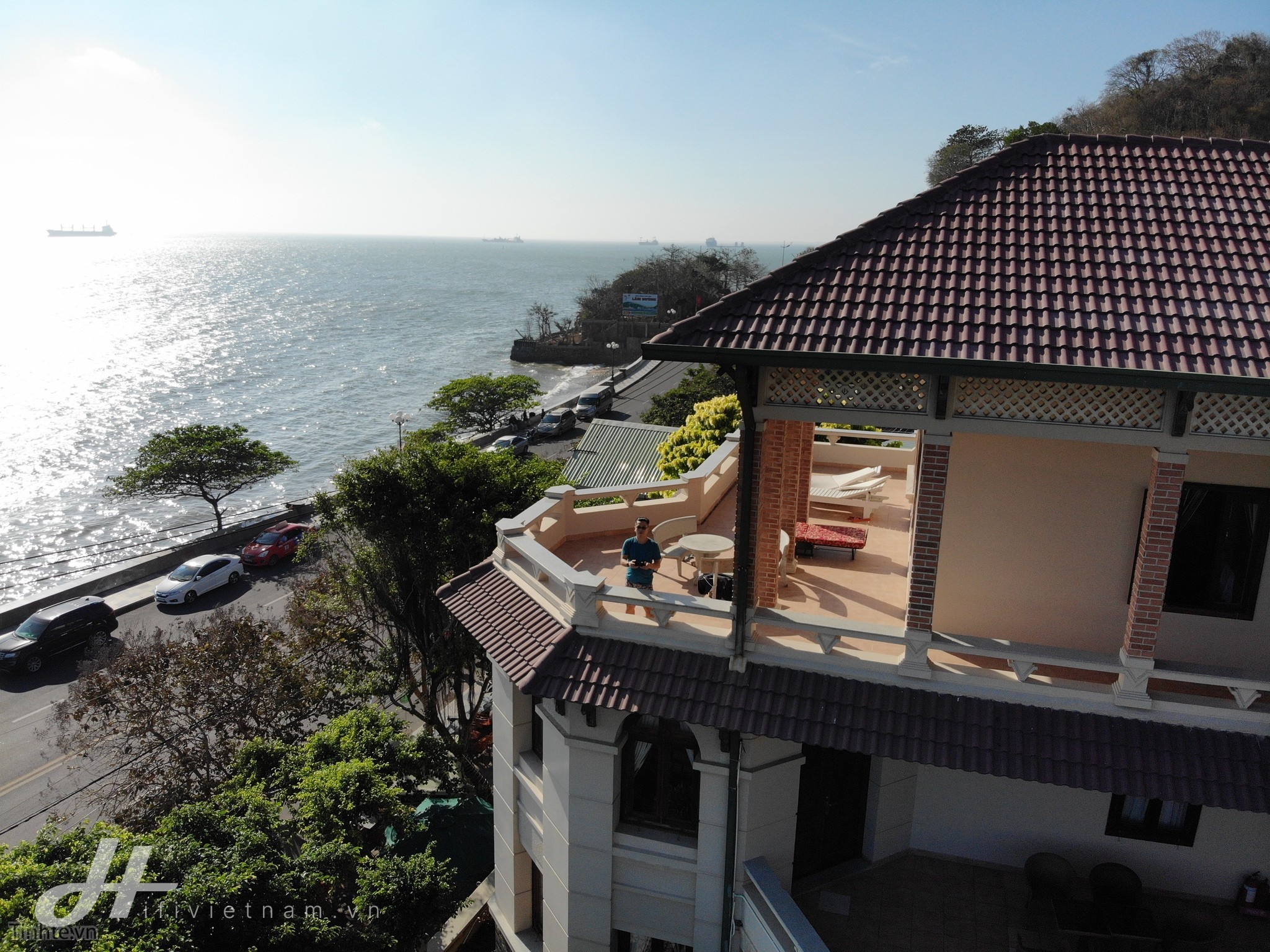 Đang tải tinhte-dji-mavic-air-3.JPG…