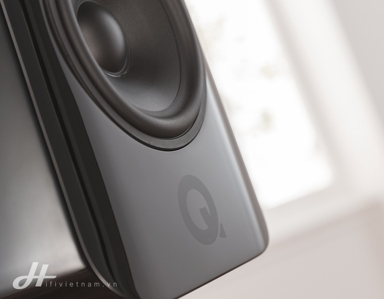 Đang tải tinhte-Q-Acoustics-concept-300-7.jpg…