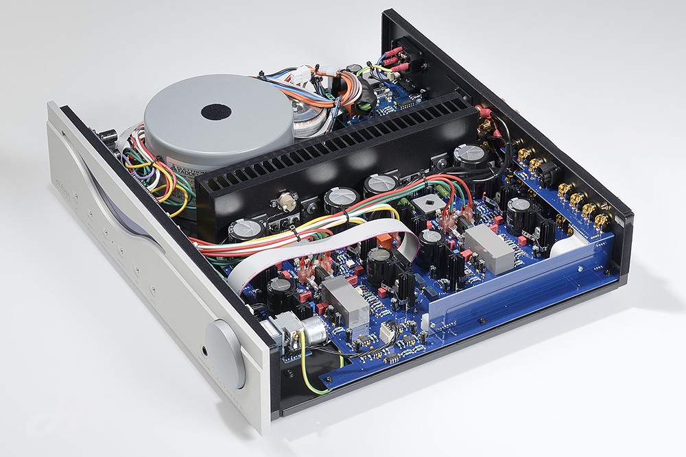 ampli Audia Flight FL Three S chi tiet