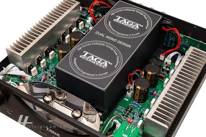 Ampli hybrid TAGA Harmony HTA-2500B tot
