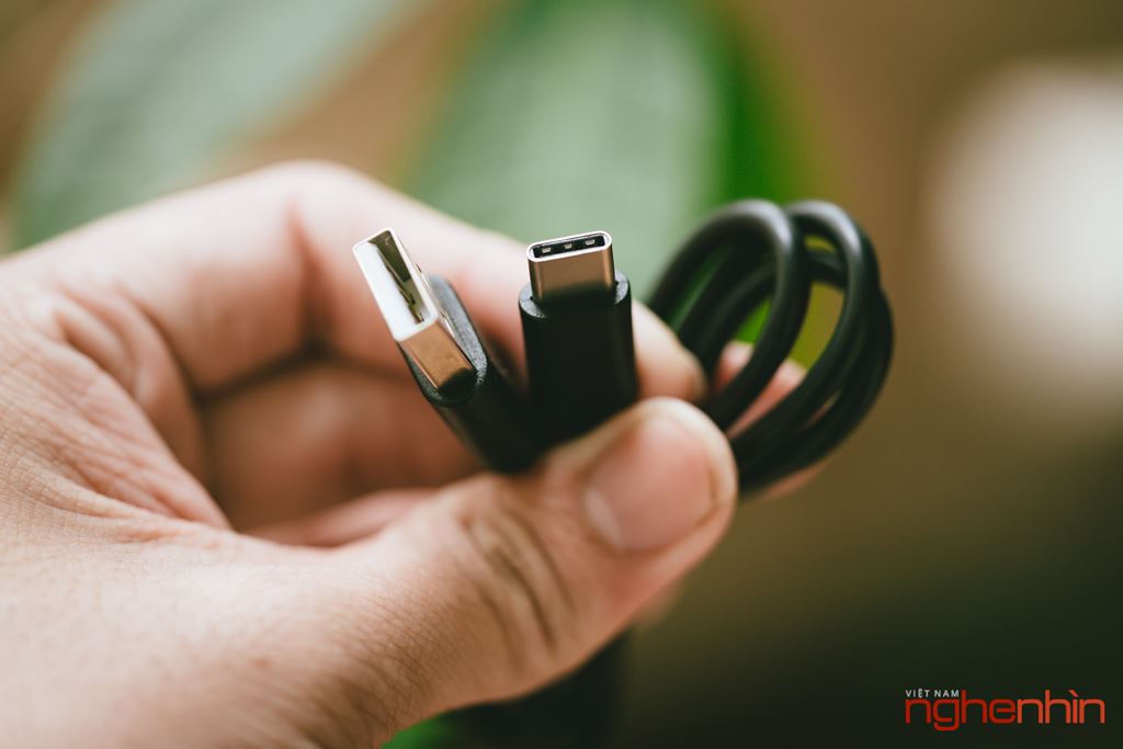 Trải nghiệm tai nghe true wireless Astrotec S60: Thiết kế cứng cáp, màng loa Balance Armature ảnh 6