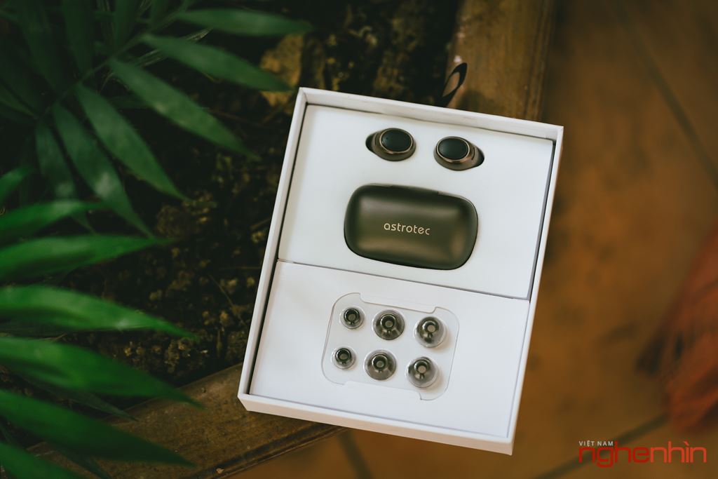 Trải nghiệm tai nghe true wireless Astrotec S60: Thiết kế cứng cáp, màng loa Balance Armature ảnh 3