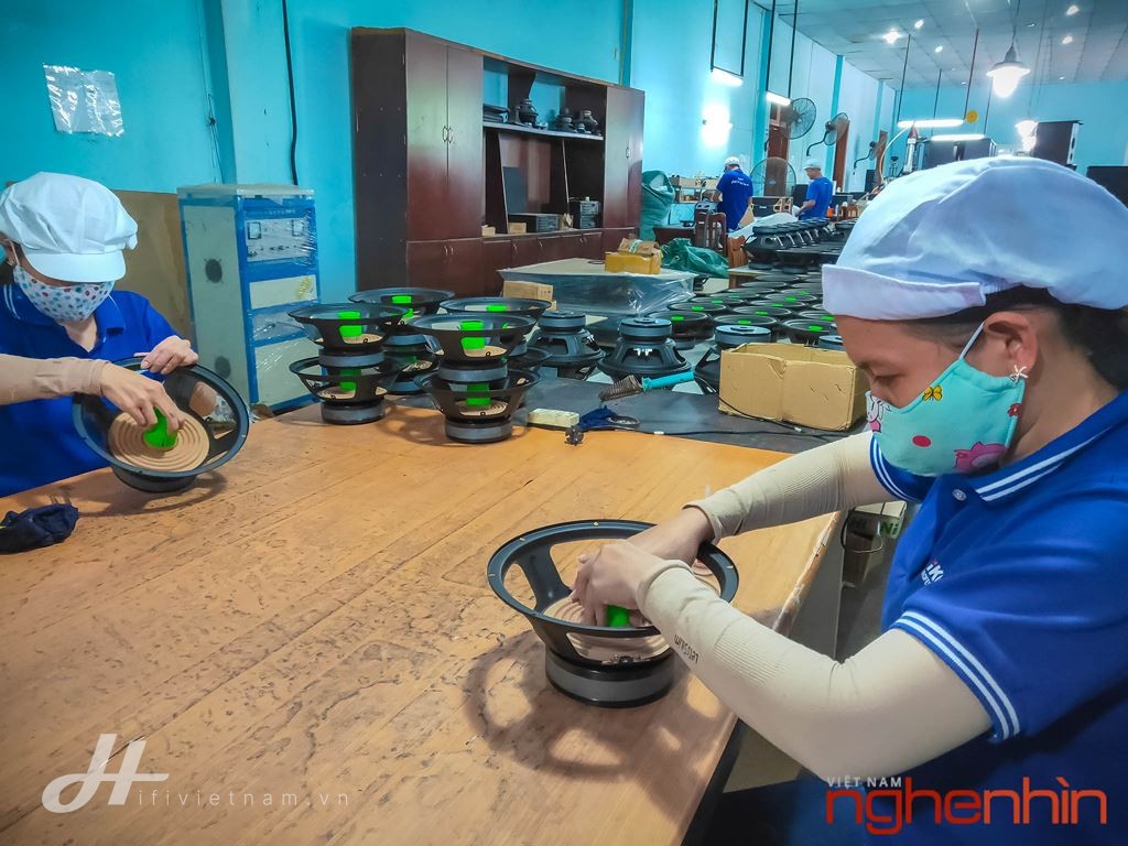 1 vòng nhà máy sản xuất loa Karaoke thương hiệu Việt 15 năm tuổi ảnh 4