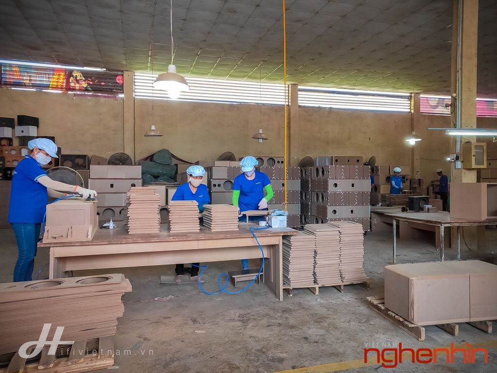 1 vòng nhà máy sản xuất loa Karaoke thương hiệu Việt 15 năm tuổi ảnh 2