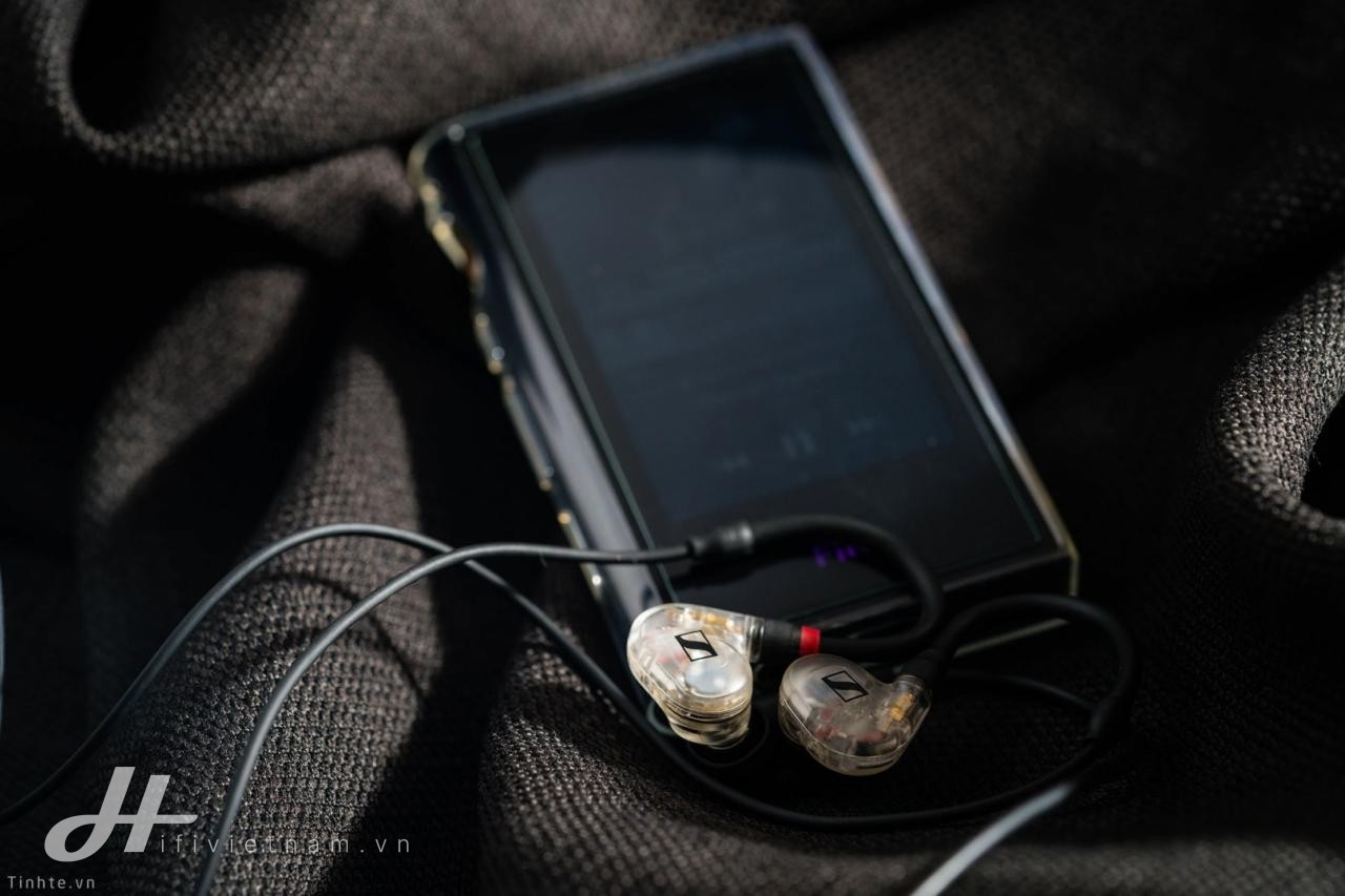 Sennheiser IE 40 Pro - Tai nghe in-ear có chất âm trung thực, giàu nội lực, rõ ràng, giá 3tr