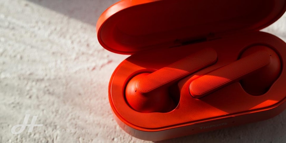 TicPods-true-wireless-earbuds.jpg