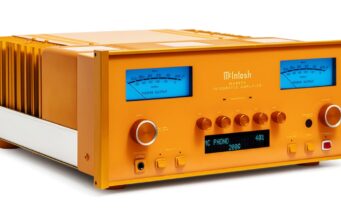 Ampli McIntosh màu cam độc bản hợp tác cùng Virgil Abloh tại Paris Fashion Week 2025