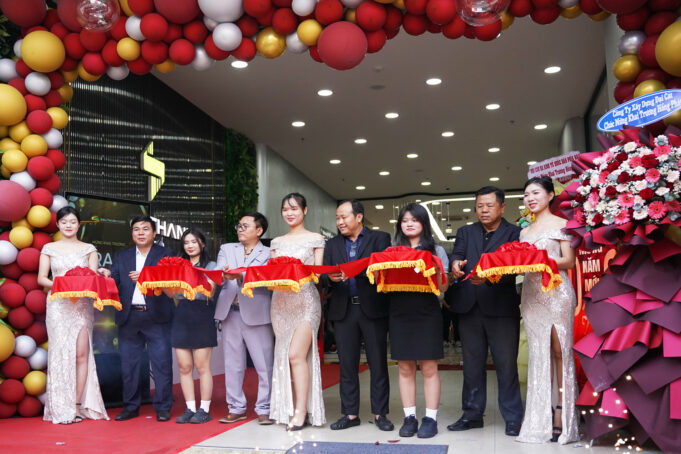Khai trương showroom Phúc Thanh Elite – Siêu Thanh Audio, “thiên đường” mới cho các tín đồ âm thanh Tp.HCM