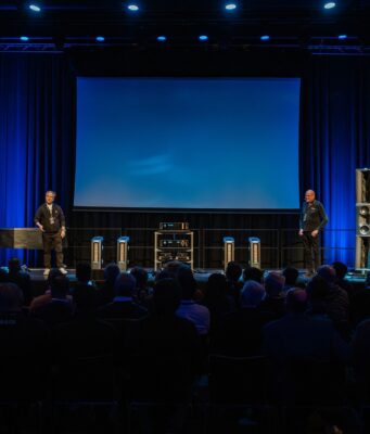 Audio Group Denmark ra mắt flagship triệu euro Børresen M8 Gold Signature và Aavik M-880