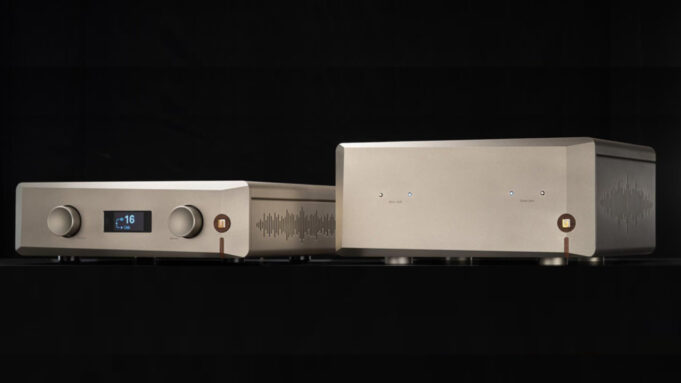 Unison Research Unico PRE v2 & DM v2: Bộ đôi khuếch đại hybrid mang tinh thần hi-end Ý, mạnh mẽ và tinh tế hơn bao giờ hết