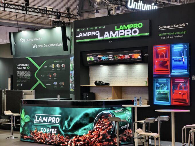 LAMPRO: Khi màn hình LED không còn là sản phẩm mà trở thành trải nghiệm