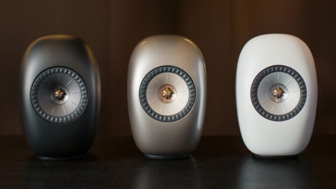 StreamCast Asia Việt Nam mở bán đồng thời cùng thế giới mẫu loa hi-fi không dây thế hệ mới: KEF LS LUXE