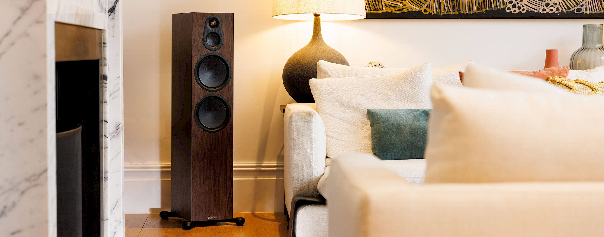 Monitor Audio Silver 500 8G: Silver Series Bước Sang Thế Hệ Thứ 8
